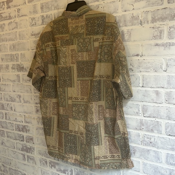Vintage Tori Richard Hawaiian Shirt Mens XL Multicolor Button Up S/S Tribal USA - Picture 6 of 7